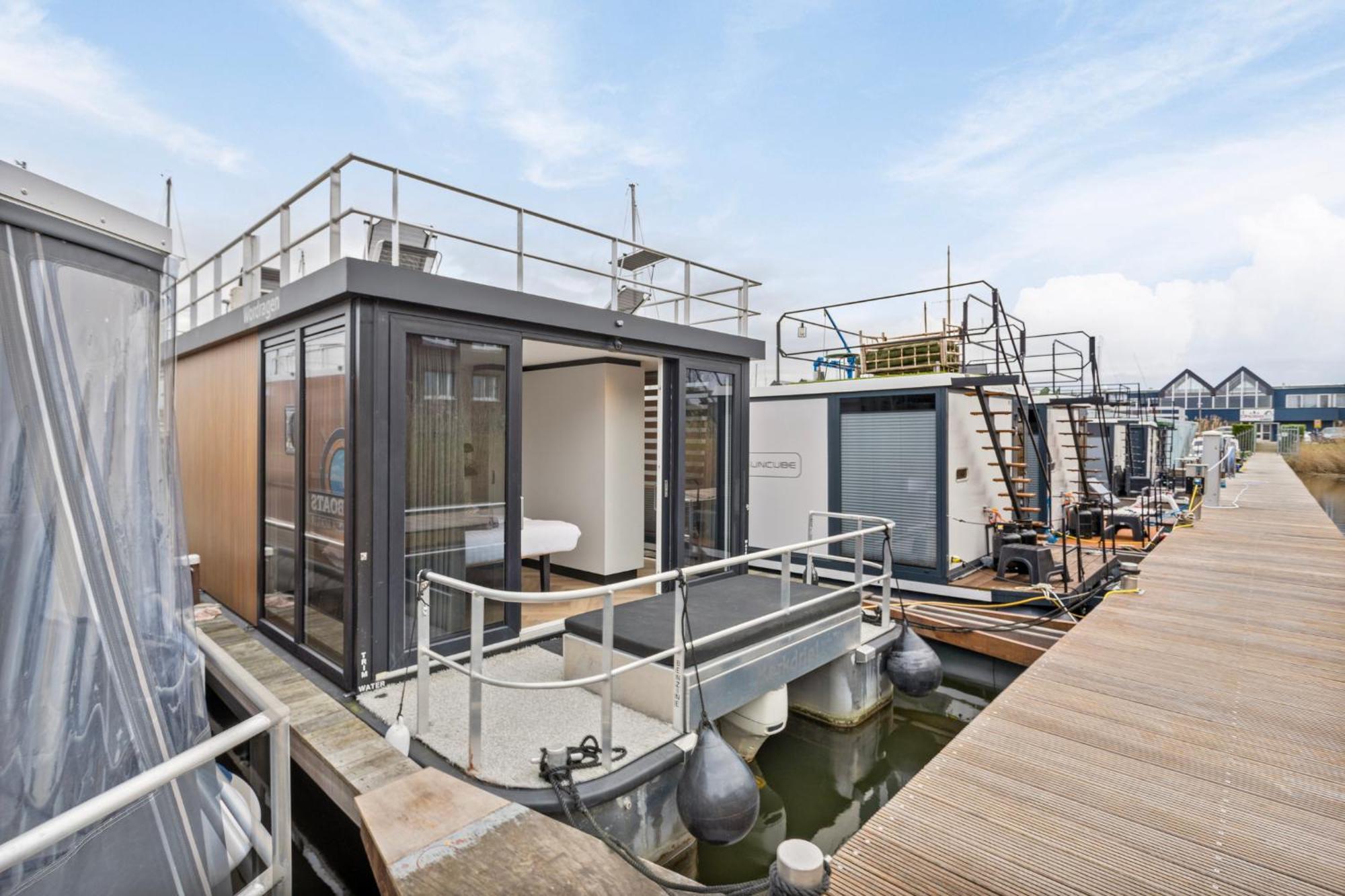 Luxurious Waterloft Near Beach And Centre By Weltevreden Experience Zeewolde Dış mekan fotoğraf