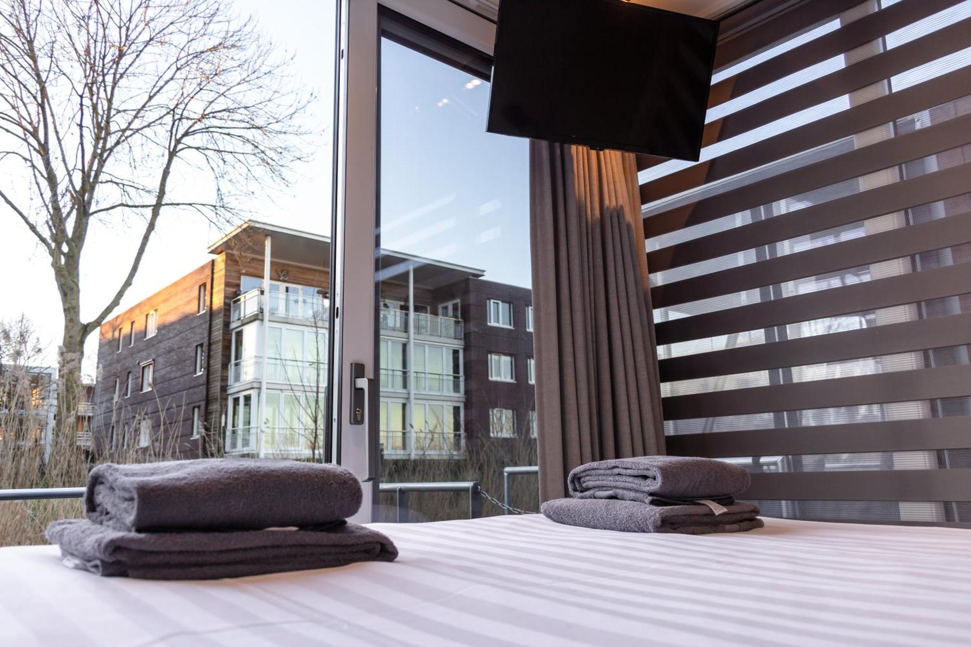 Luxurious Waterloft Near Beach And Centre By Weltevreden Experience Zeewolde Dış mekan fotoğraf