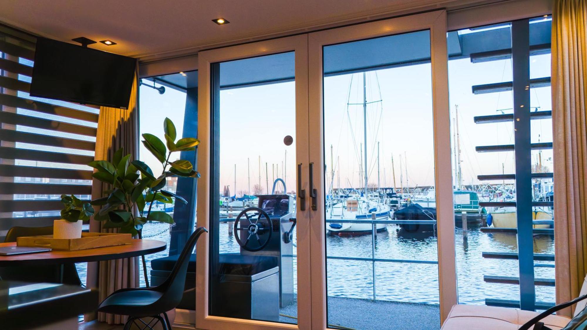 Luxurious Waterloft Near Beach And Centre By Weltevreden Experience Zeewolde Dış mekan fotoğraf